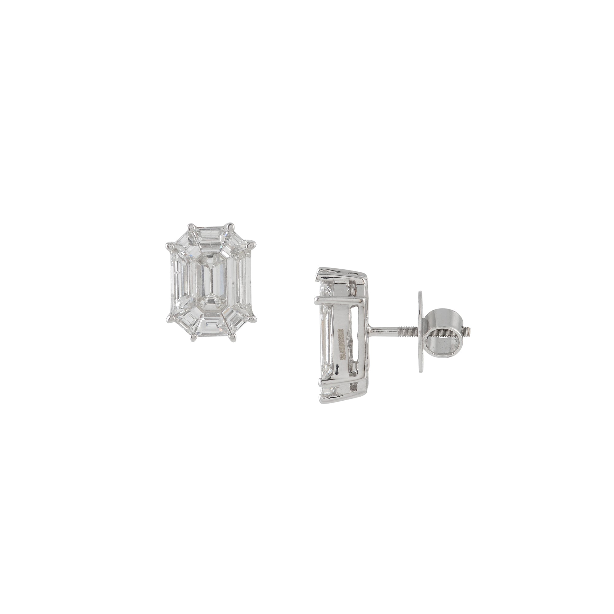 Luxurious Emerald-Cut Diamond Stud Earring