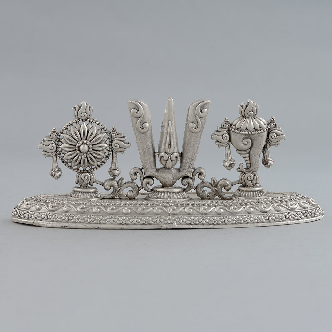 Lord Venkateswara with Shanku Chakra in Silver