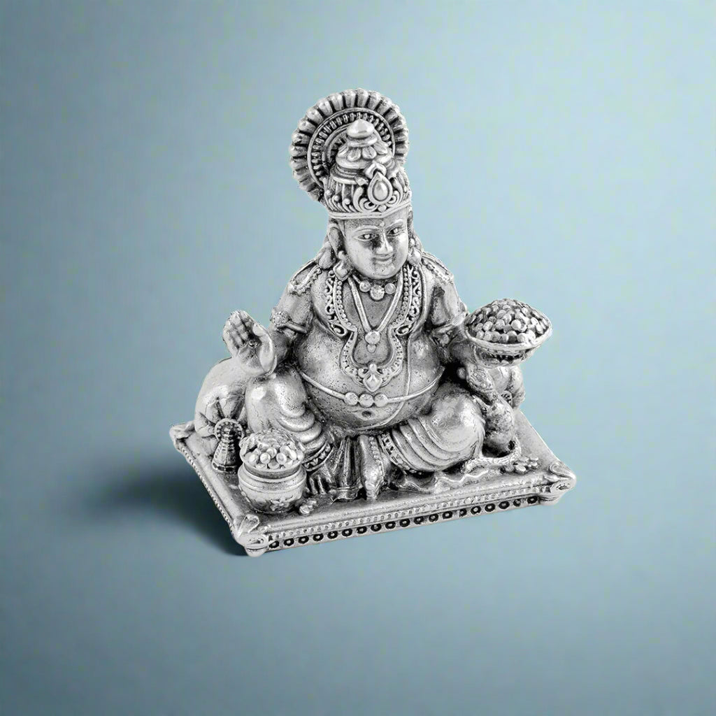 Antique-Finished Silver Kuber Idol