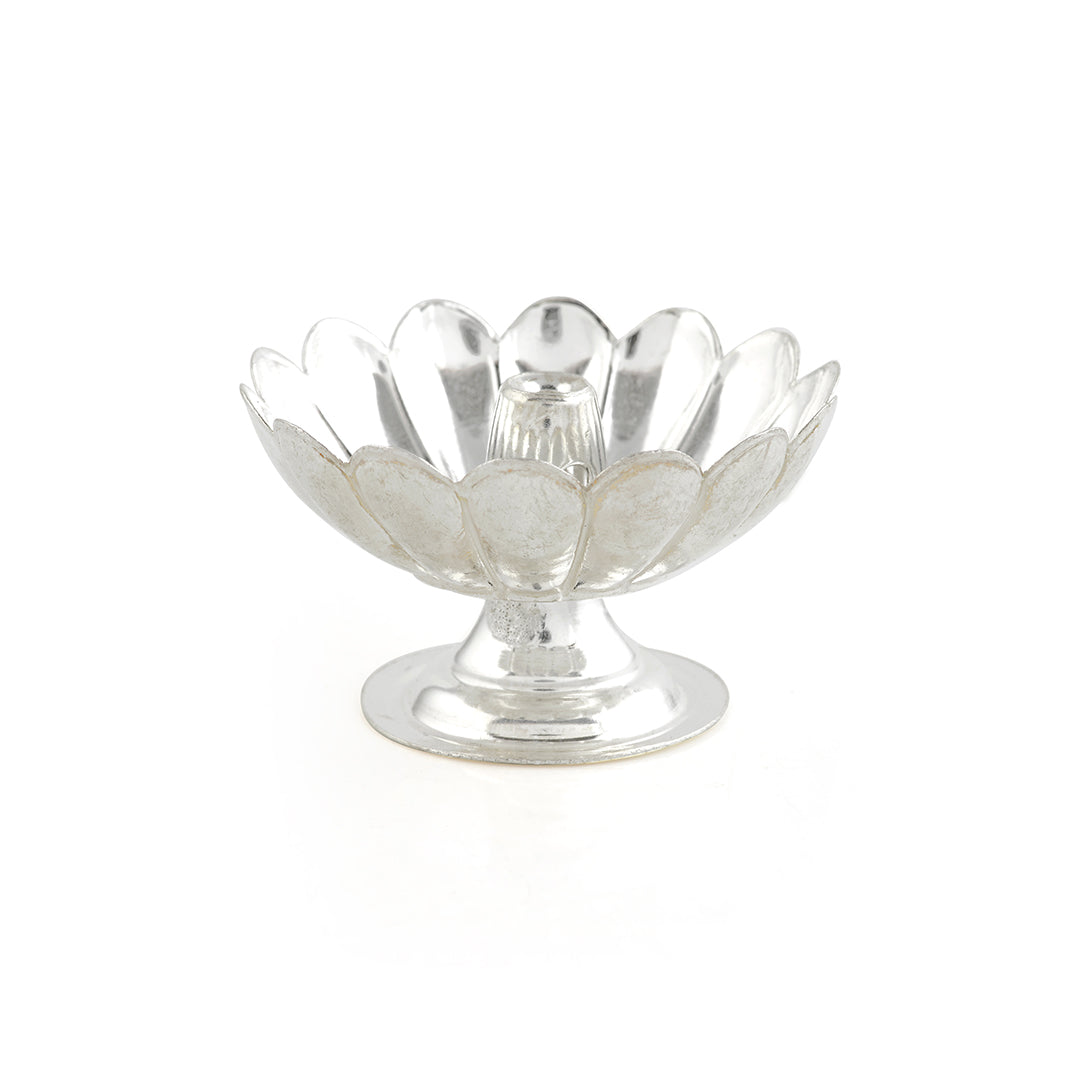 Lotus style deepam stand - Krishna Jewellers Pearls and Gems