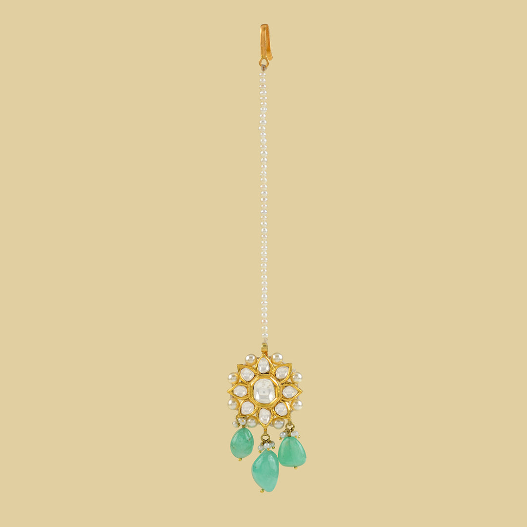 22k Gold Polki Emerald Mangtika - Krishna Jewellers Pearls and Gems