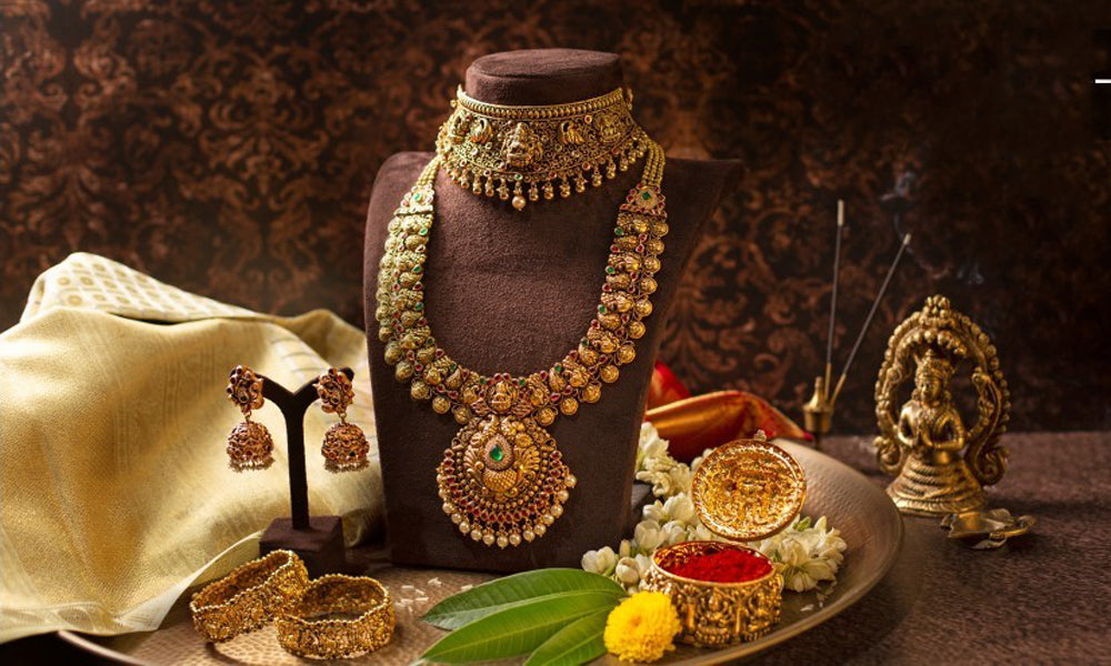 Bridesmaids, Get Ready For Your Veere Di Wedding With Gorgeous Jewellery