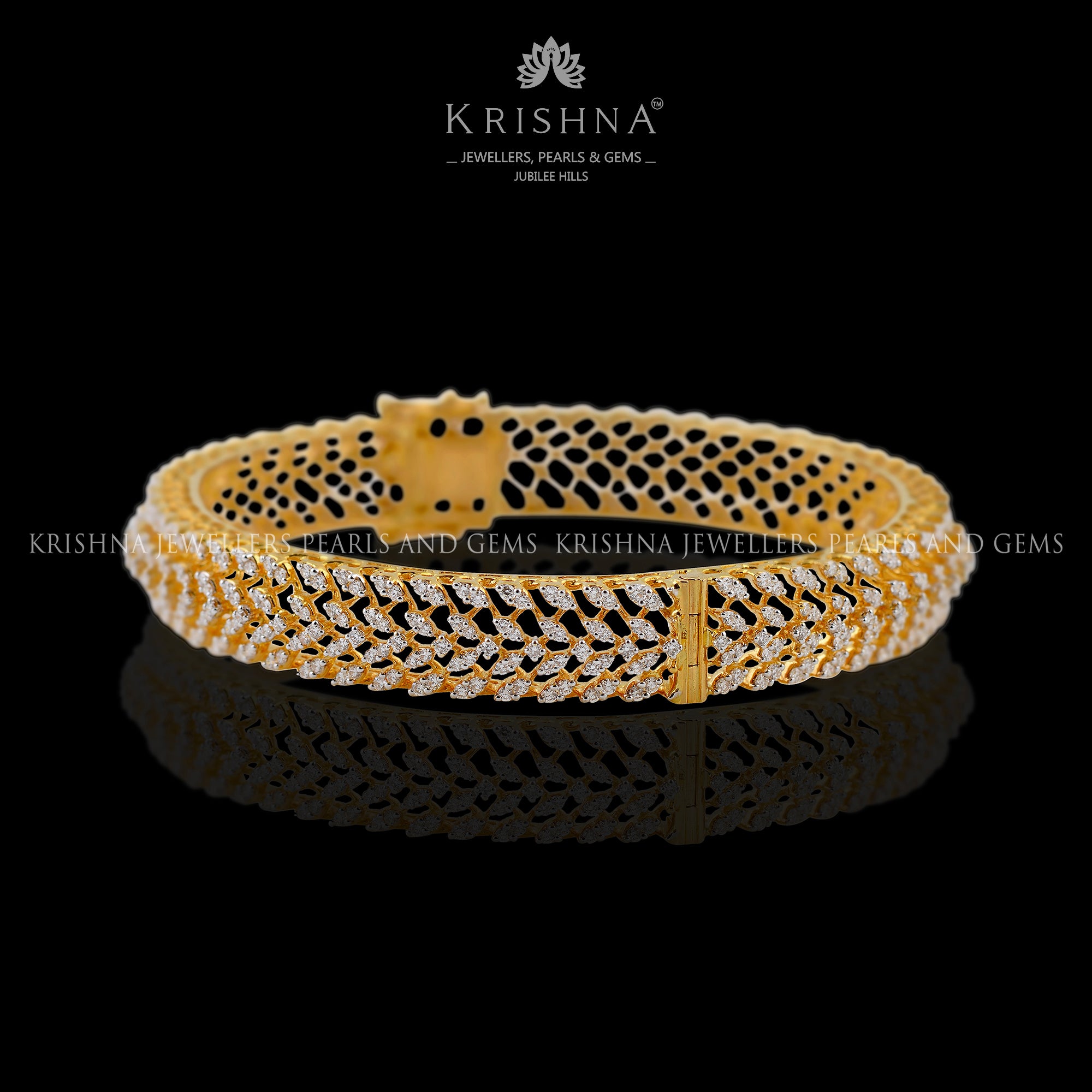 Krishna Mangalsutra Bracelet - Buy Certified Gold & Diamond Bracelets  Online | KuberBox.com - KuberBox.com