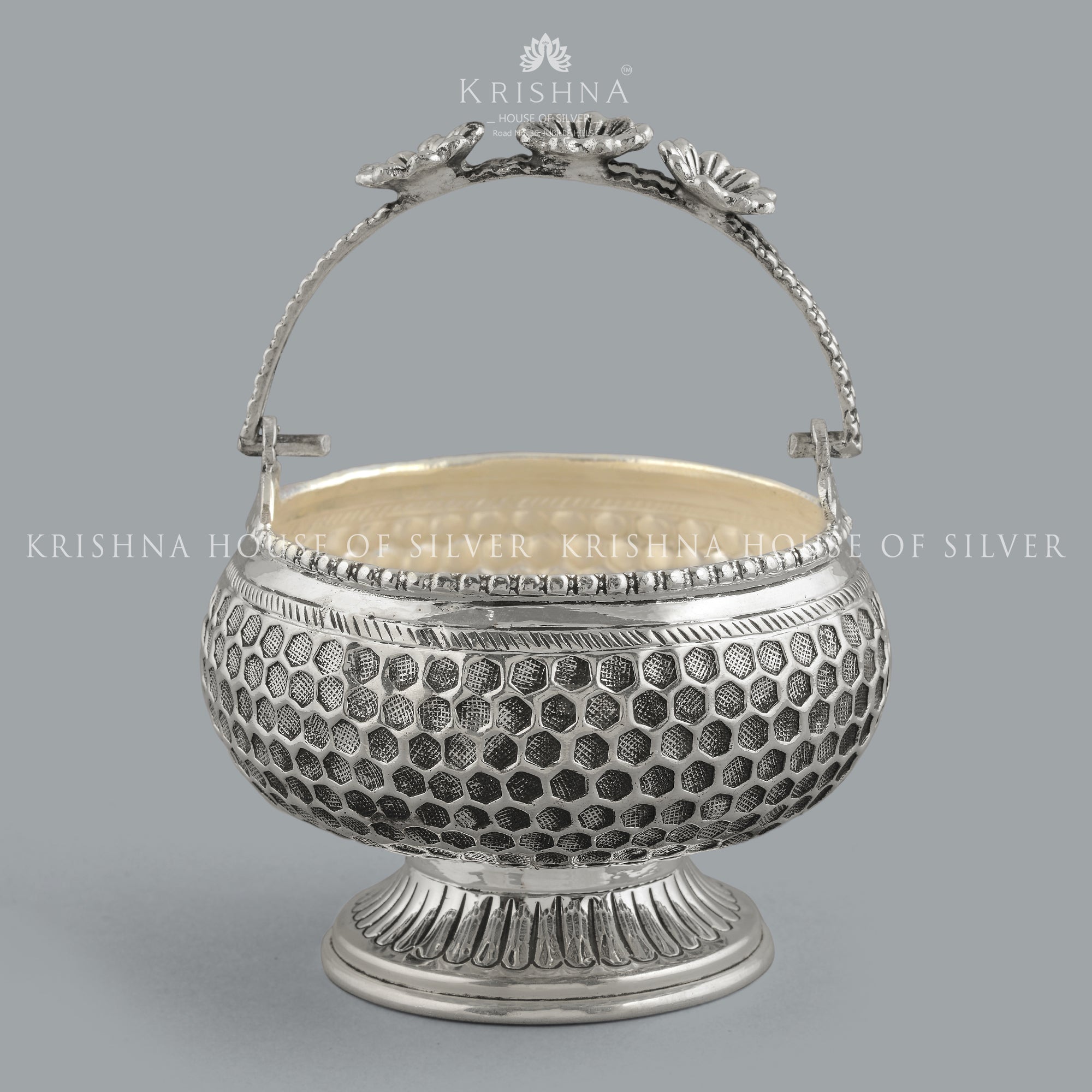 Silver Bowl in Flower Designs