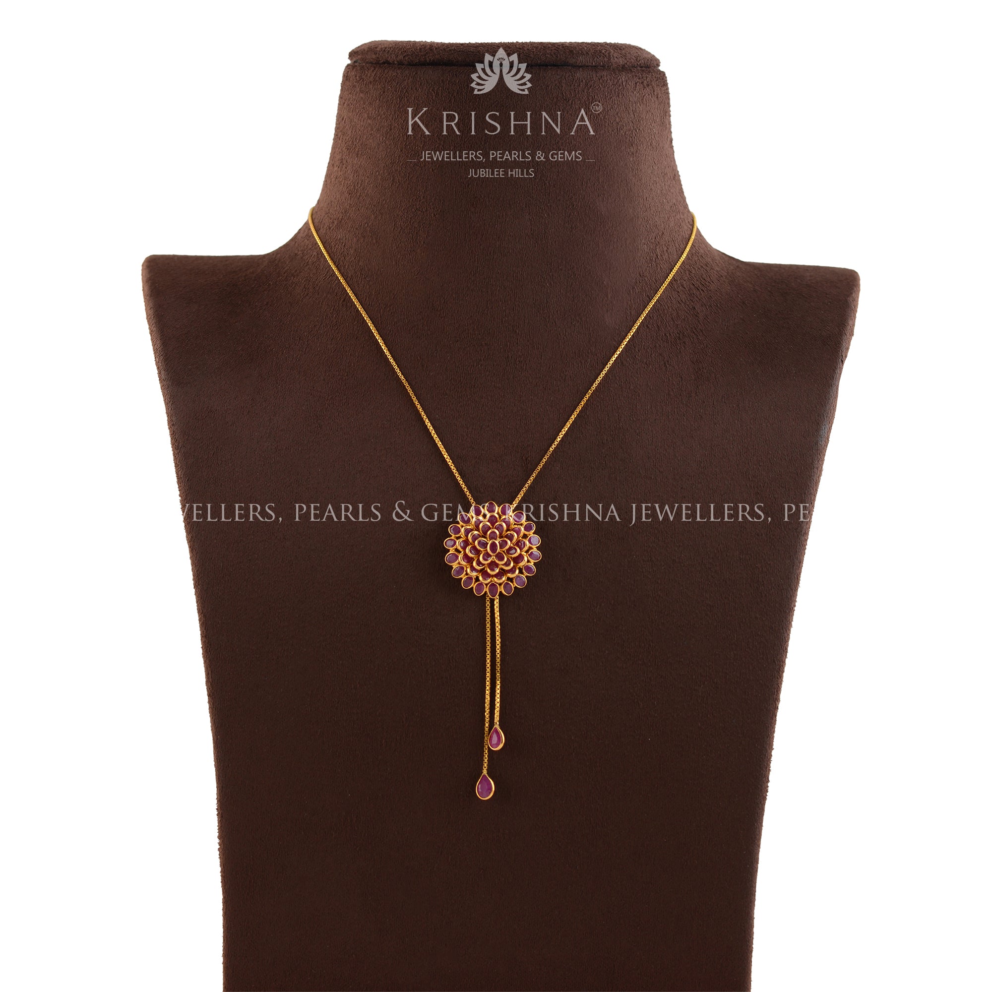 Gold Chain With Flower Pendant