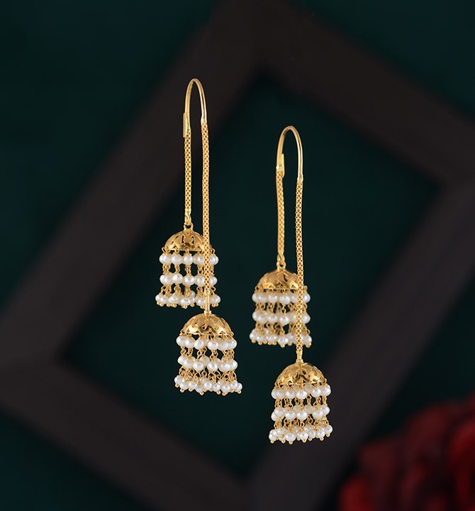 Gold Pearl Sui Daga Earrings