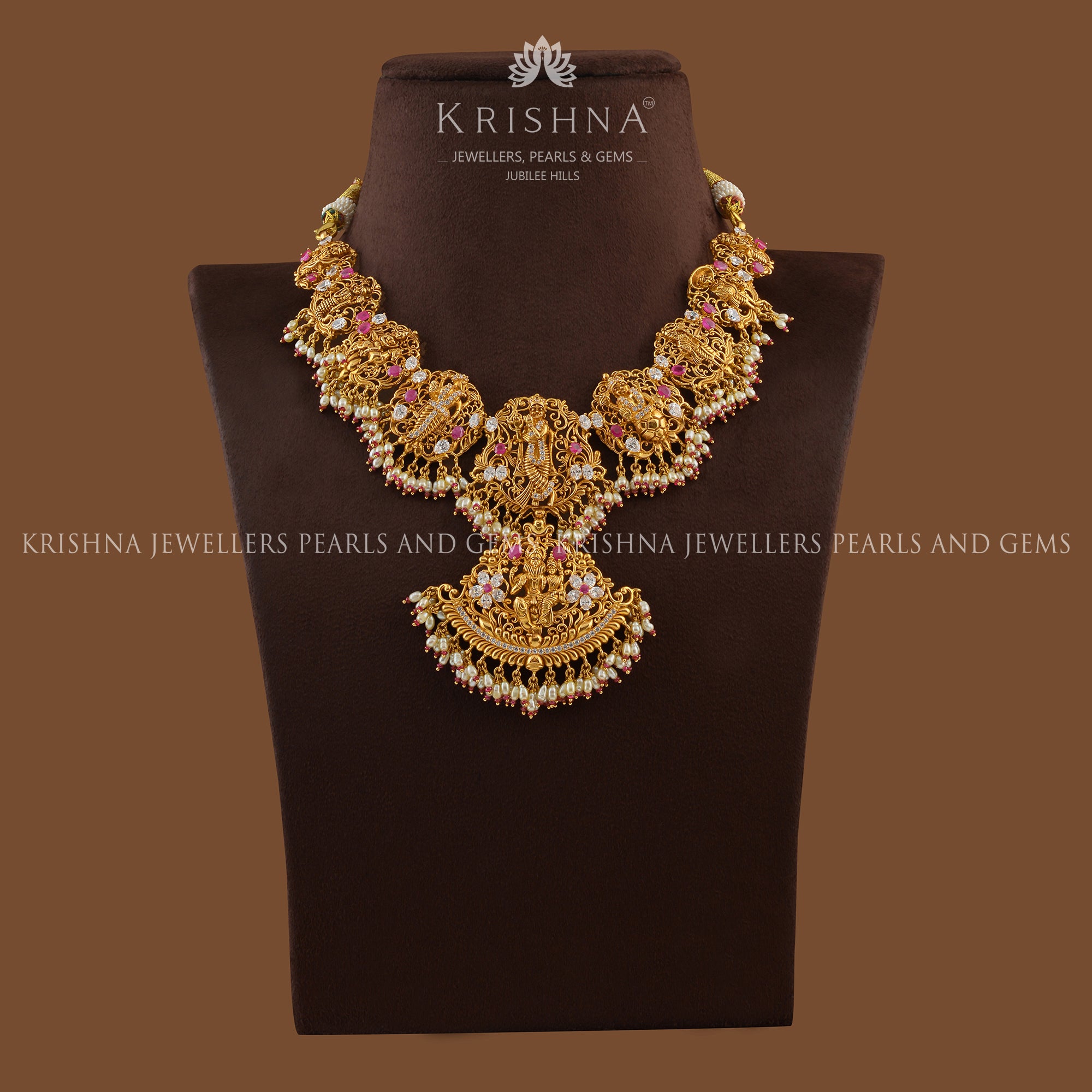 Dasavathar Gold Necklace in Filgree Work