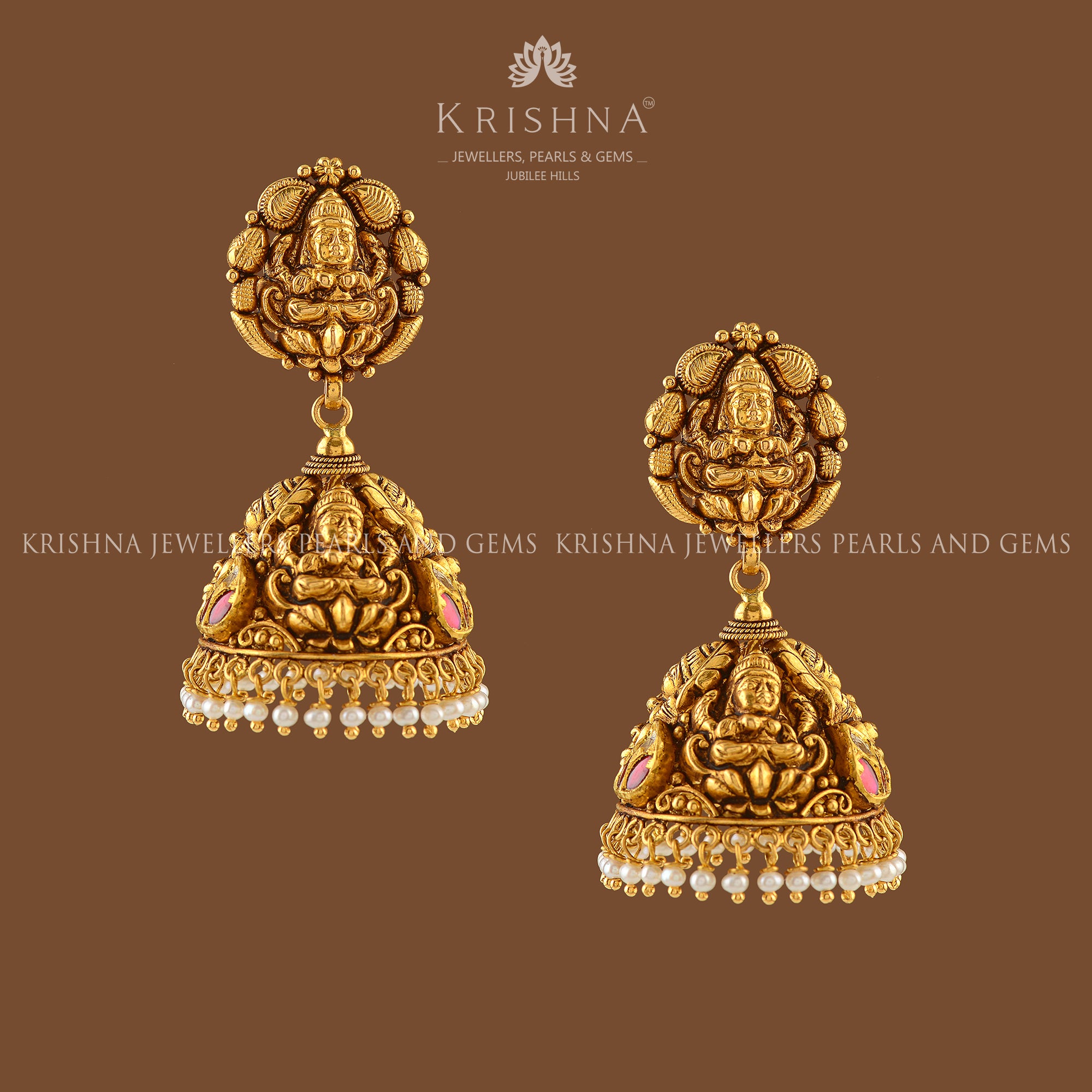 Mesmerizing Antique Gold Jhumka Earrings