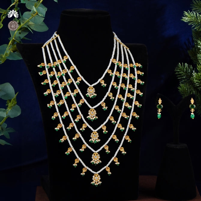 Paanch Lada Gold Haram Set