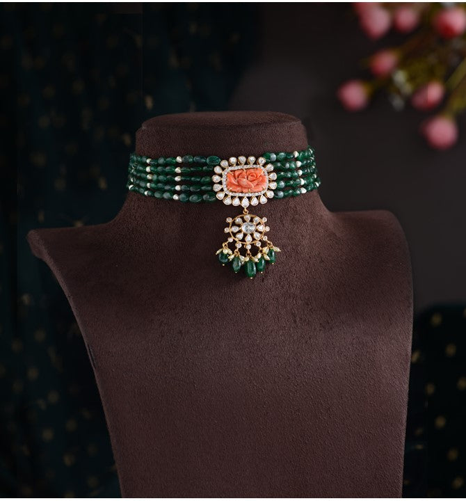 Regal Emerald Choker Necklace
