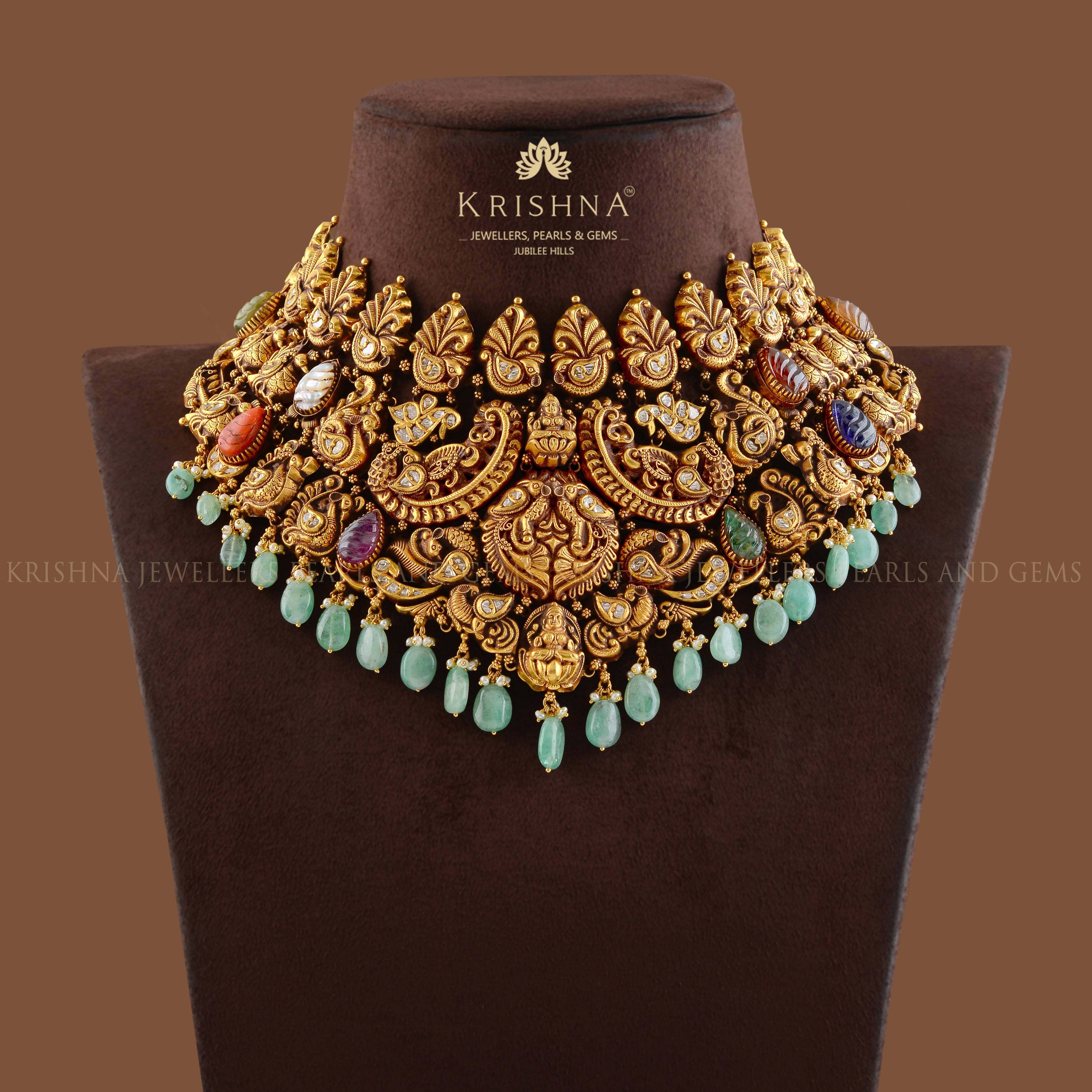 Gold Nakshi Choker With Navaratna Stones