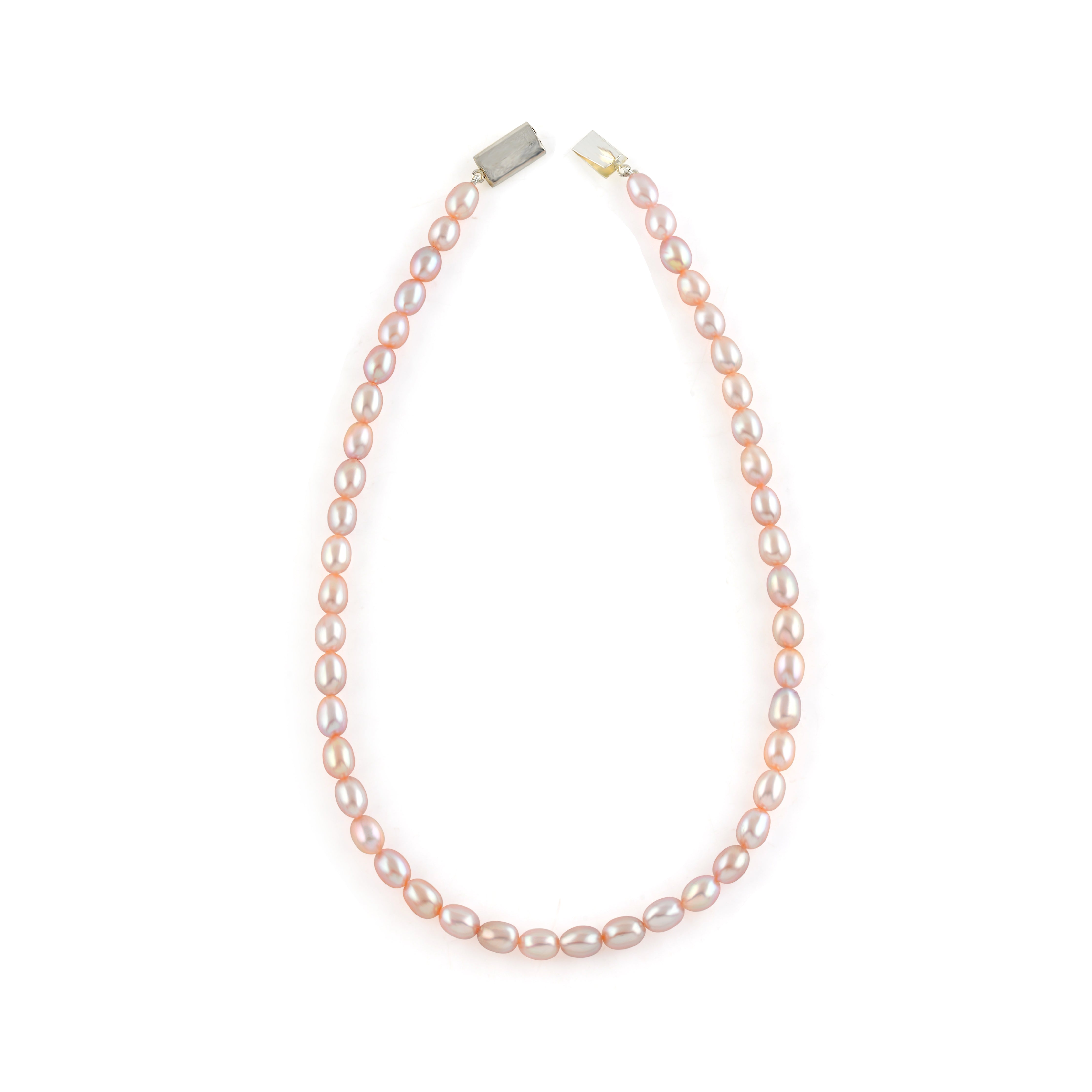 Single Line Pearl Necklace in Peach Blossom