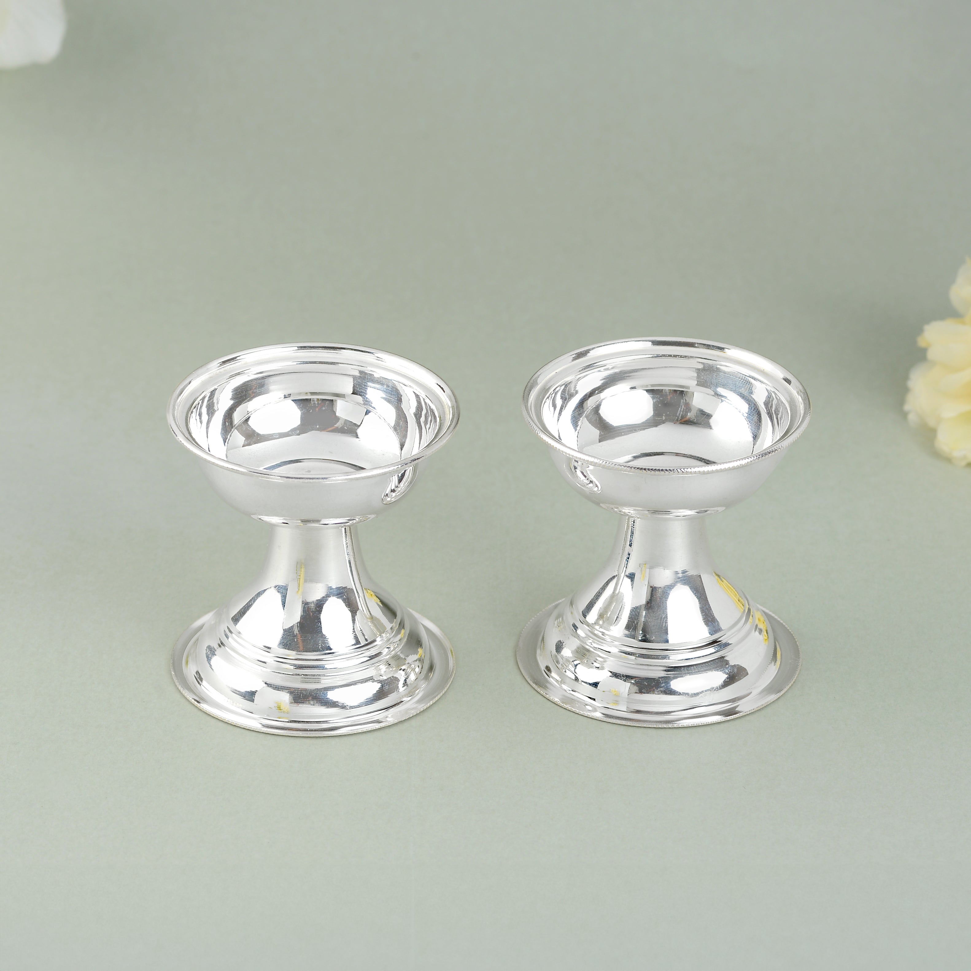 Set of 2 Plain Silver Diya Stands