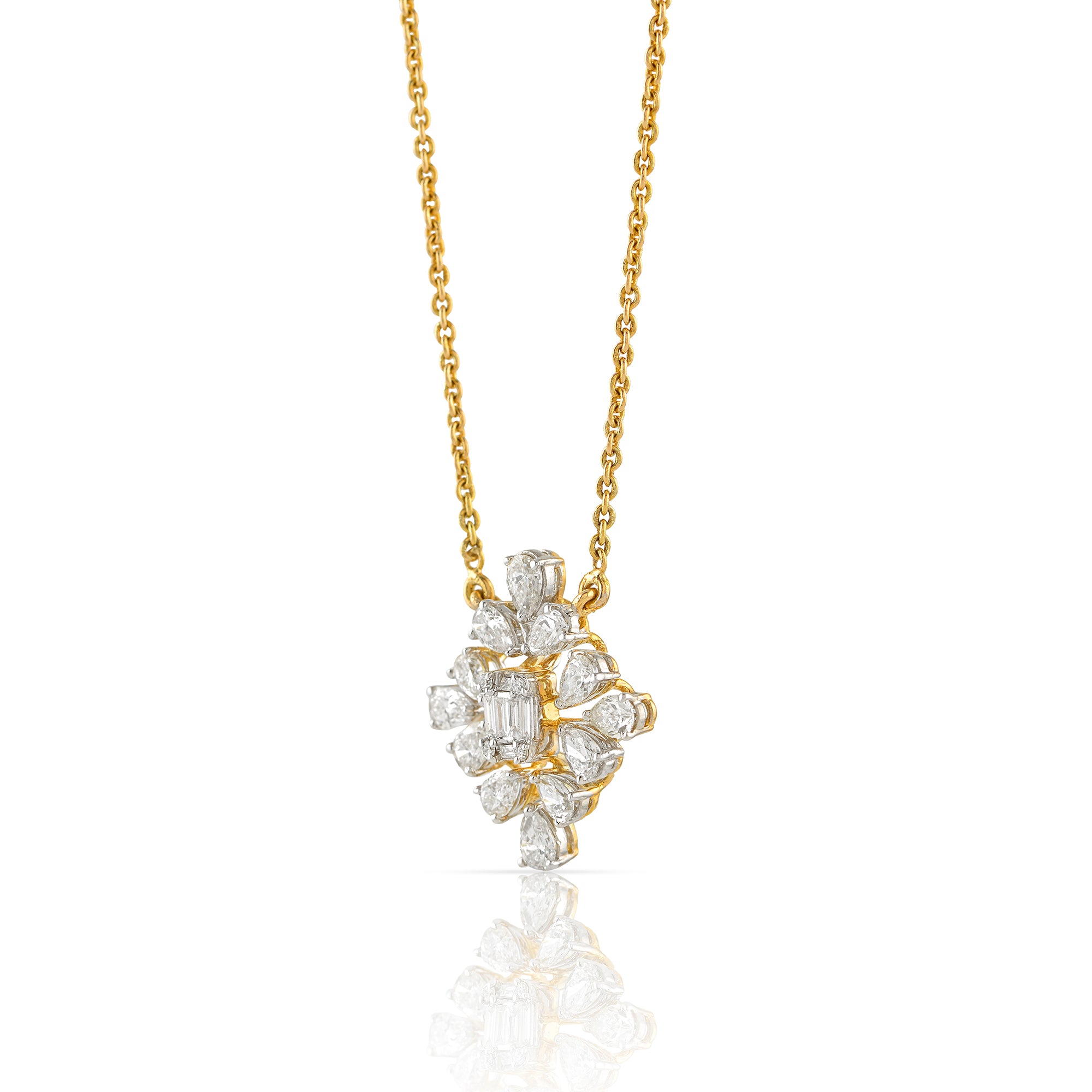 Gold Chain Sqaure Diamond Pendant