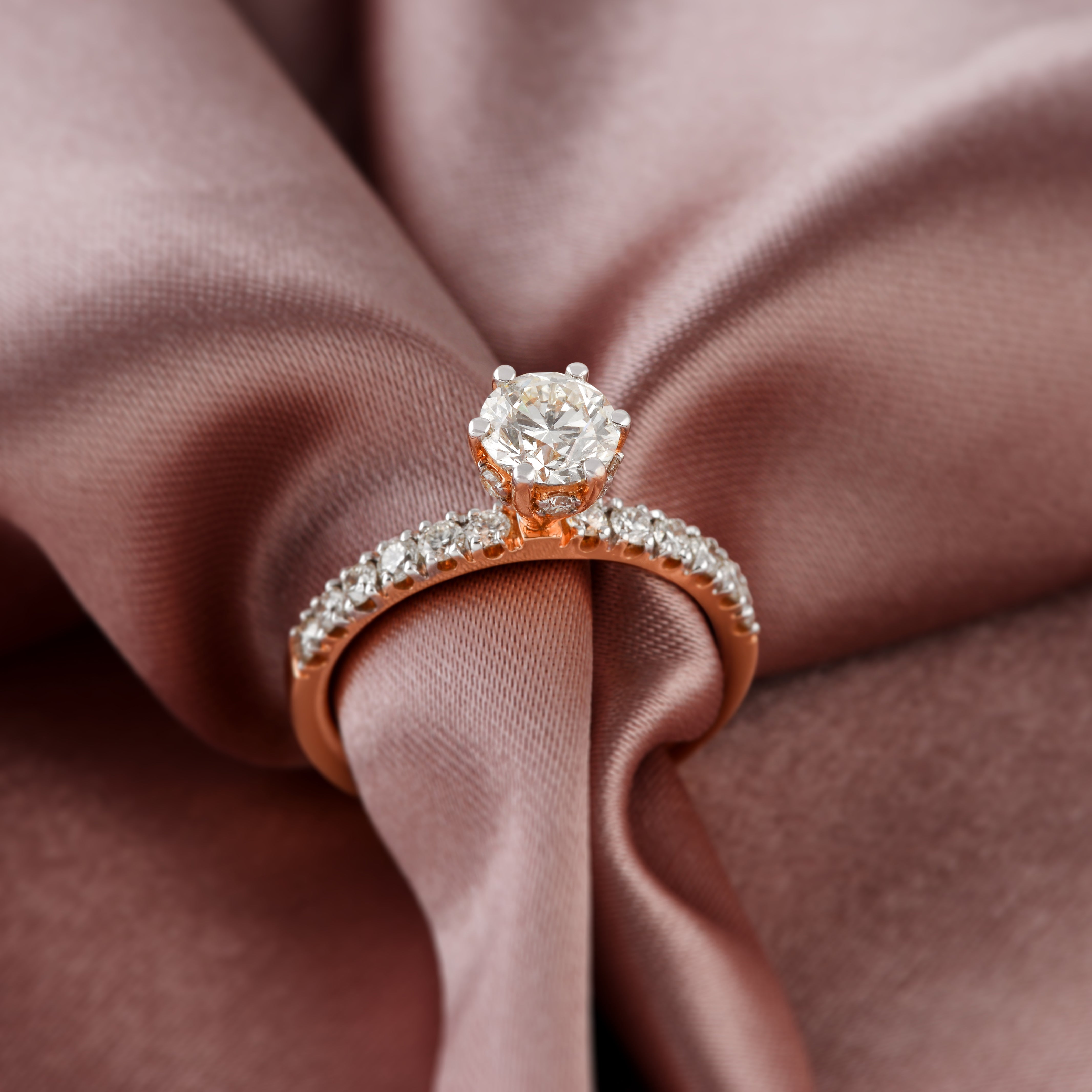 Diamond Ring in Rose Gold