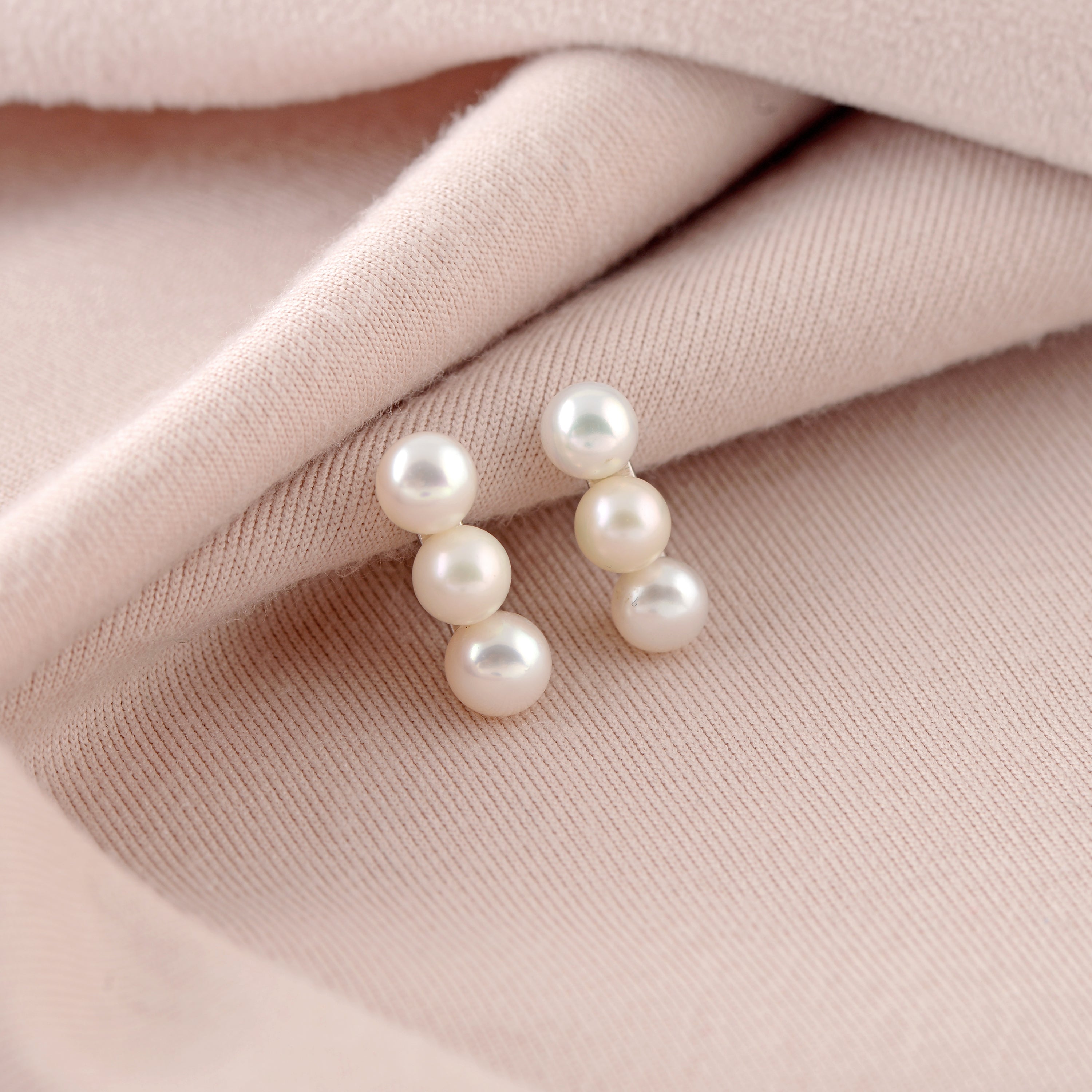 Classic Freshwater Cultured Pearl Earrings