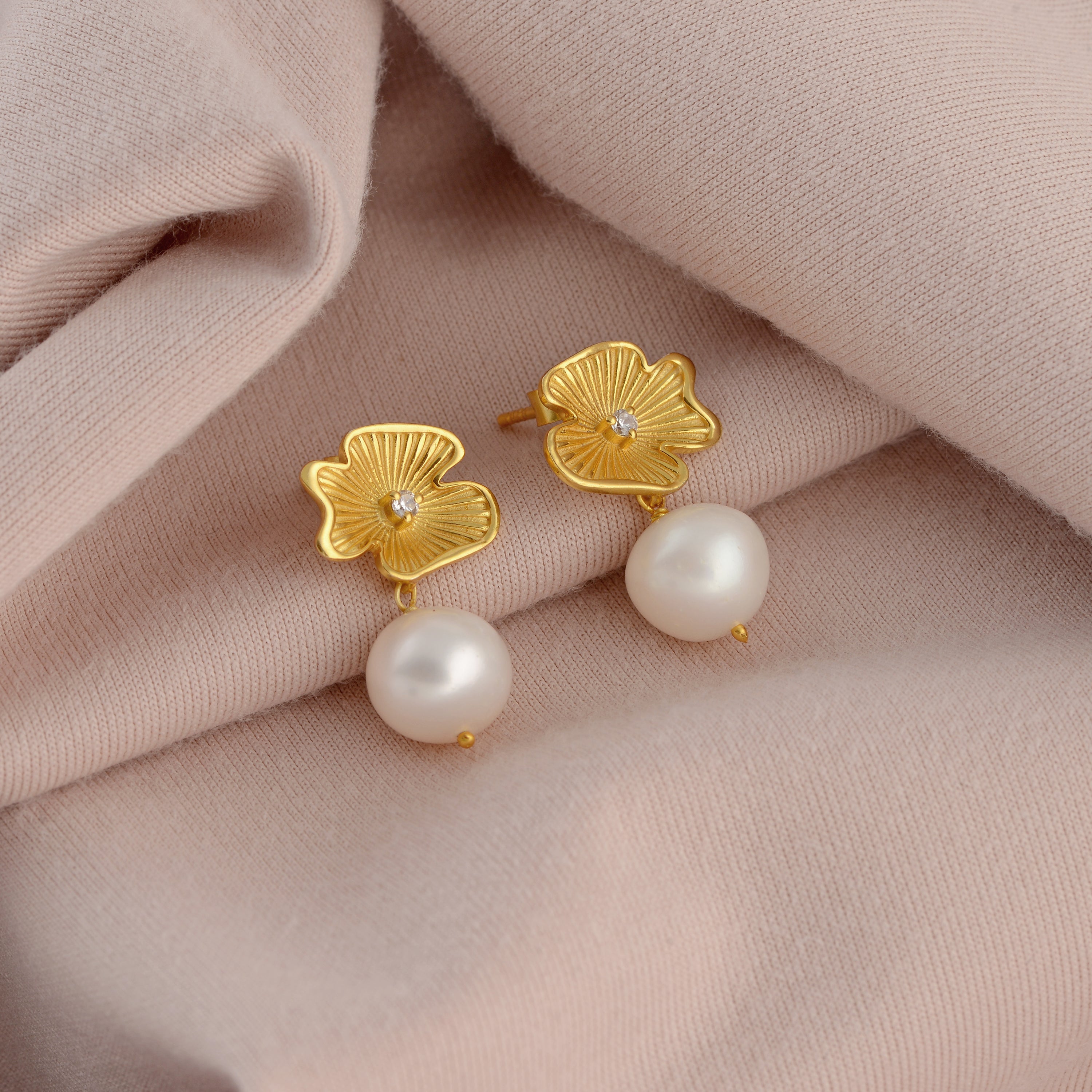 Gold Plated Pearl dangler Earring
