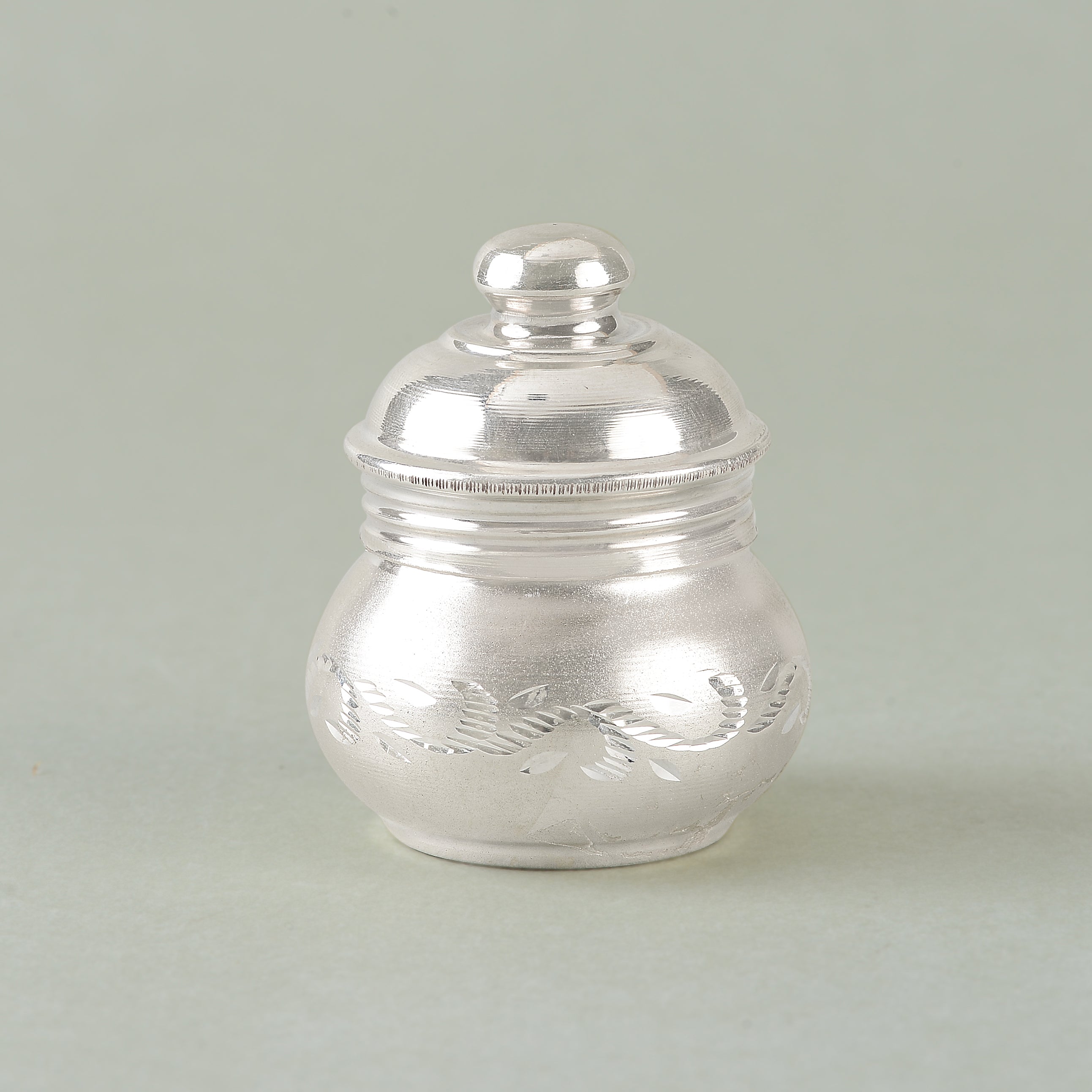 Plain Silver kumkum bharani Crafted from 92.5 Pure Silver