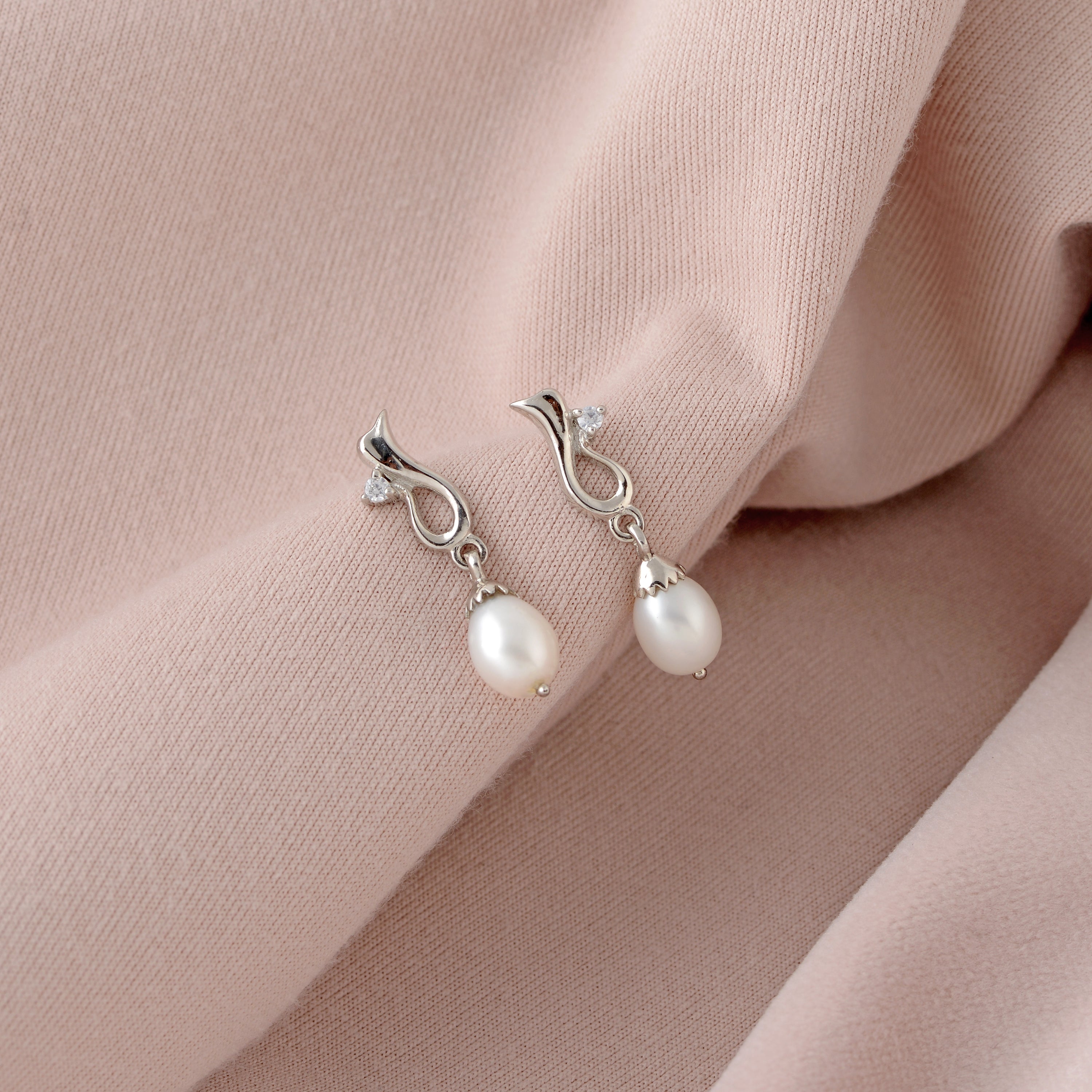 Lustrous Essence: Freshwater Pearl Drop Earrings