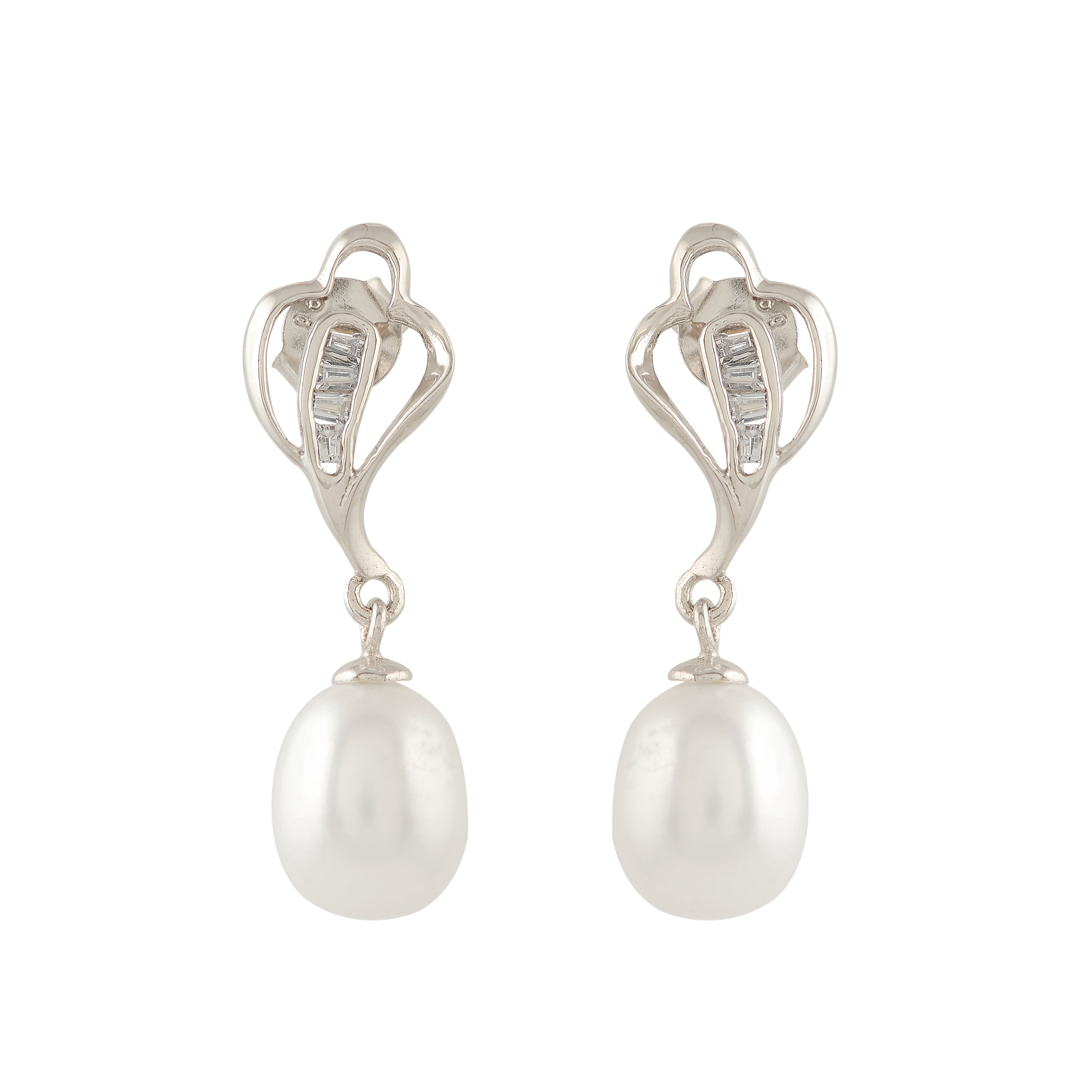 Silver paan leaf earrings with pearls.