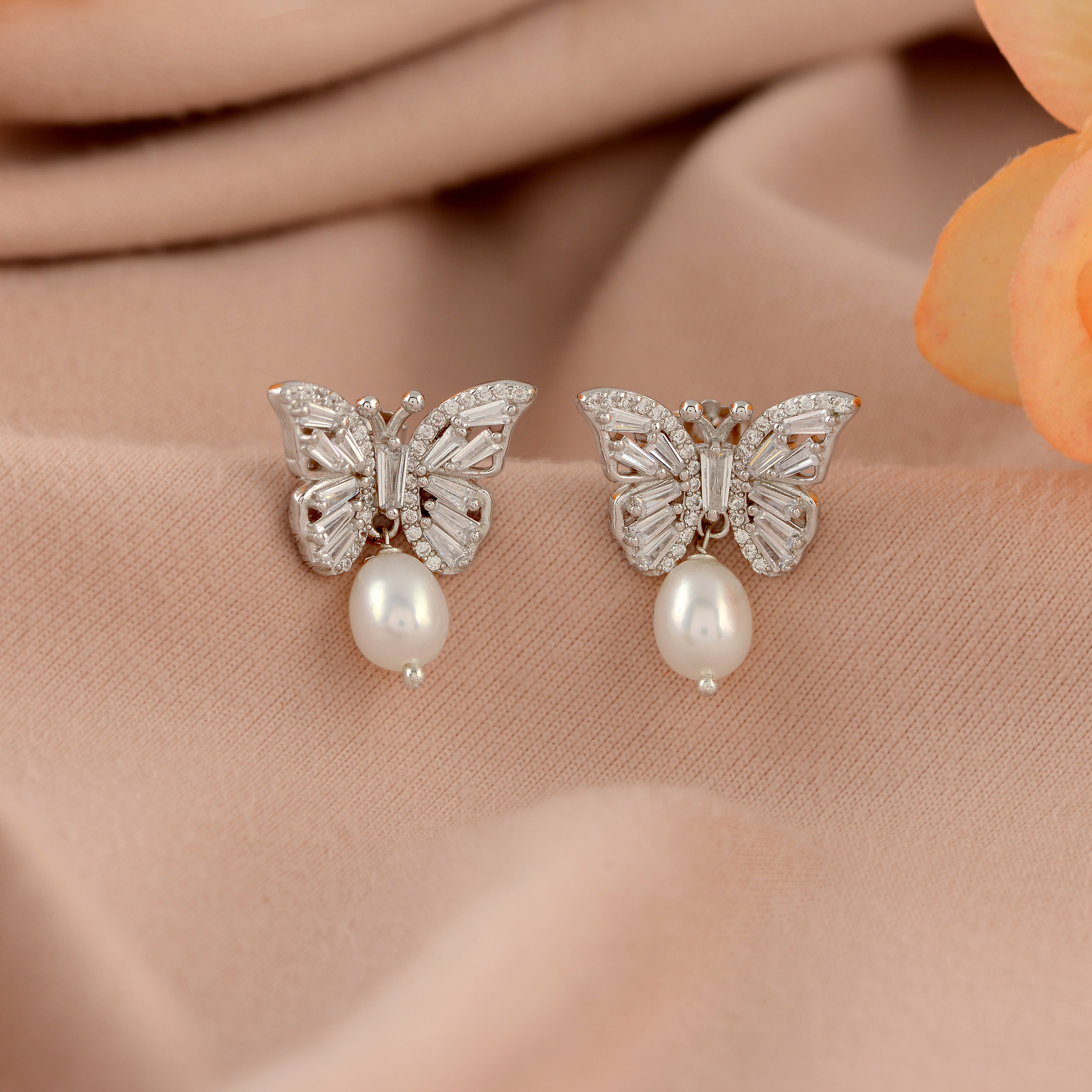 Butterfly Motif Pearl Drop earrings