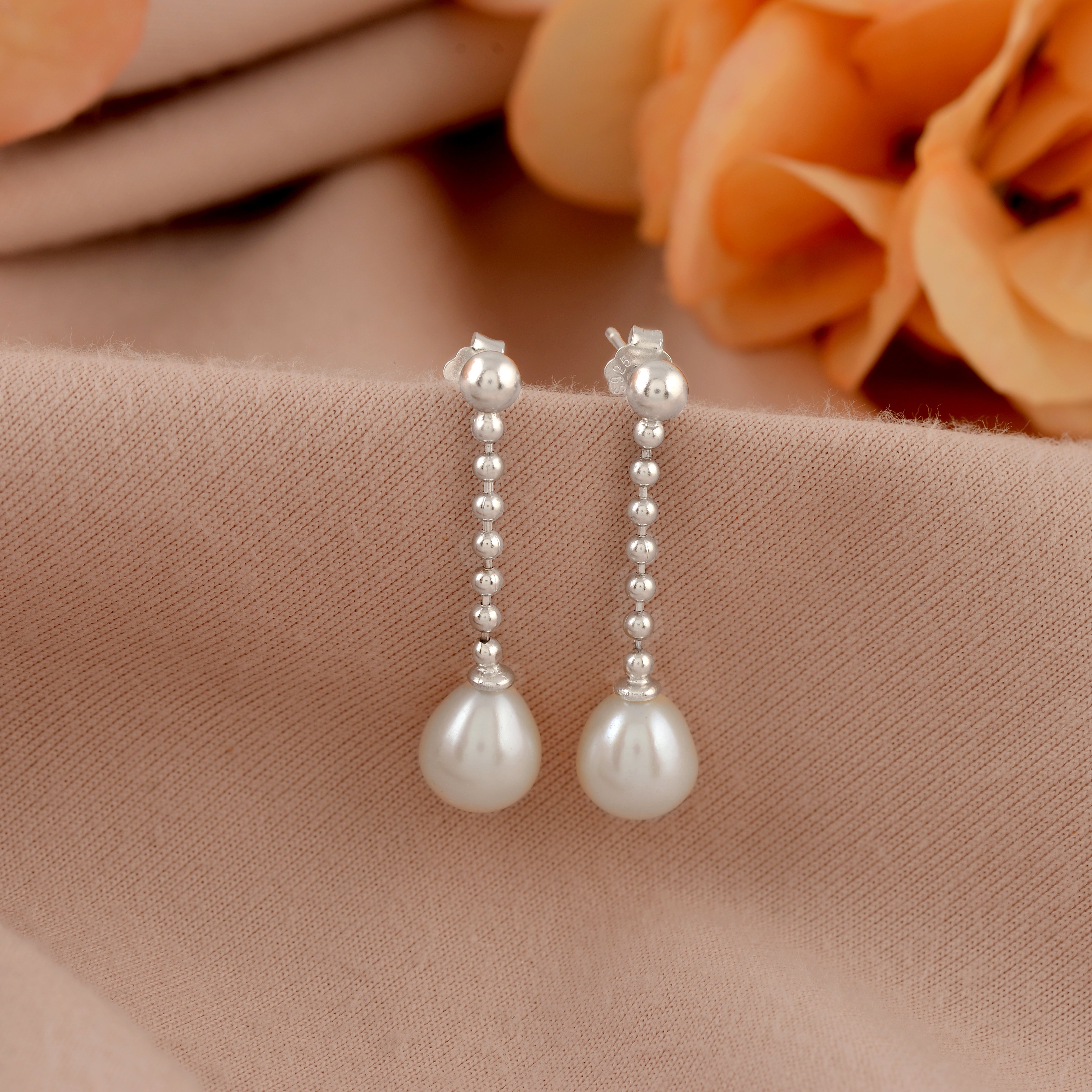 Silver Pearl Drop Earring