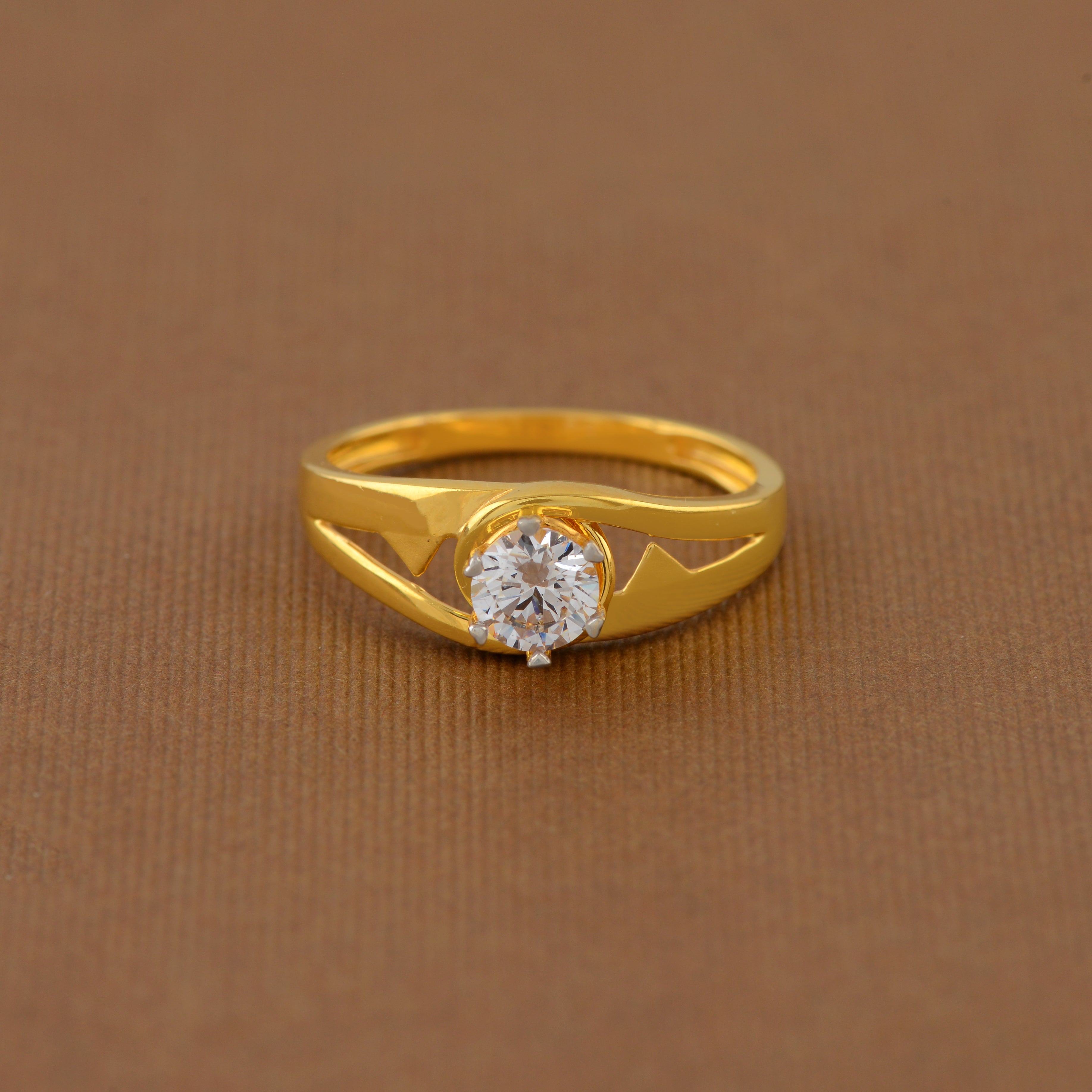 Classic Gold Finger Ring