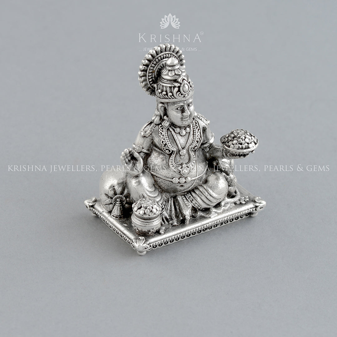 Antique-Finished Silver Kuber Idol
