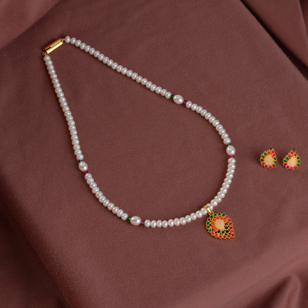 Elegant Button Pearl Single-Line Necklace Set - Krishna Jewellers Pearls and Gems