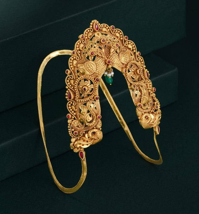 Traditional Arm Vanki in gold