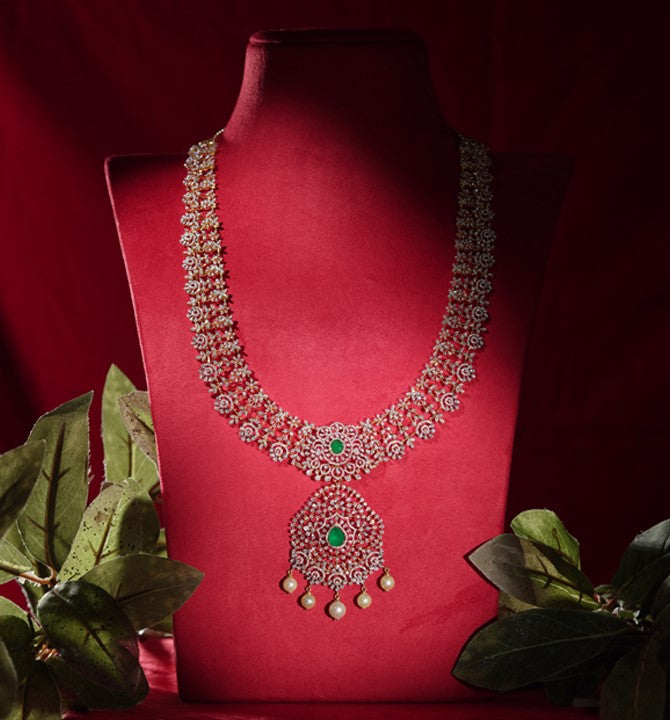 Fine-Cut Diamond Haram