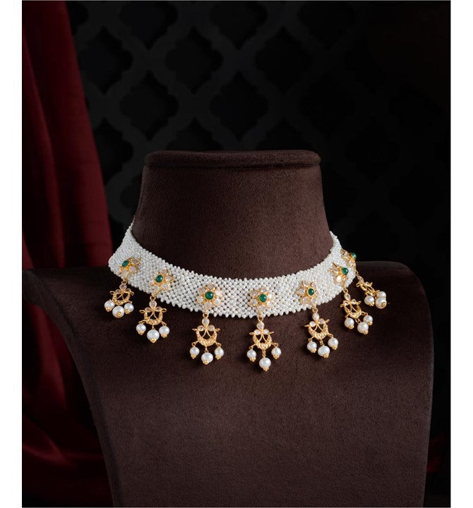 Gold Pearl Choker Mesh Design