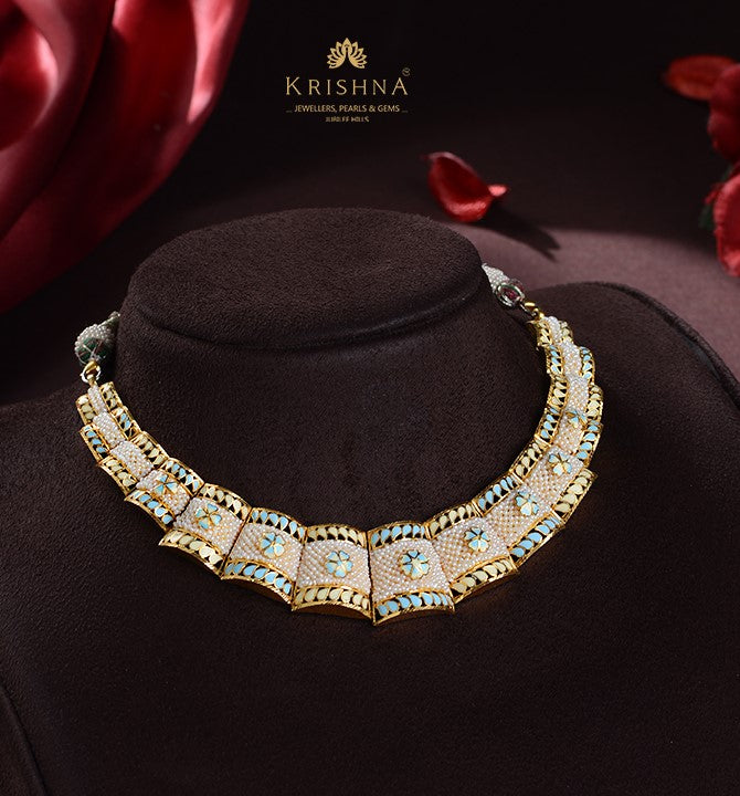 Gold Kakamoti Pearl Necklace