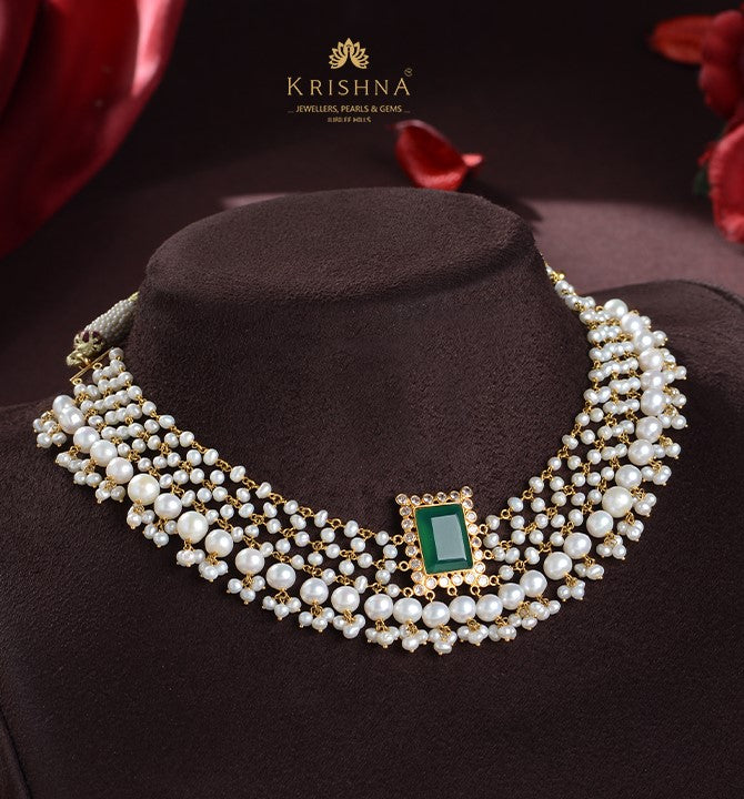 Gold Mesh Pearl Necklace