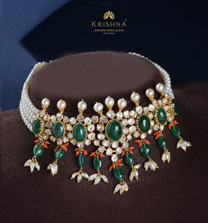 Gold pearl choker necklace with drops