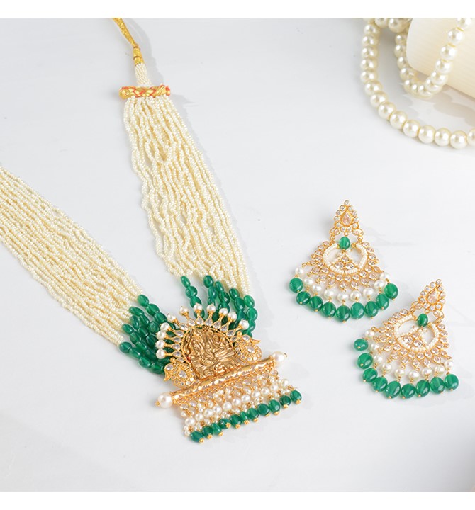 Gold Pearl Necklace Sets in Ganesh Motif