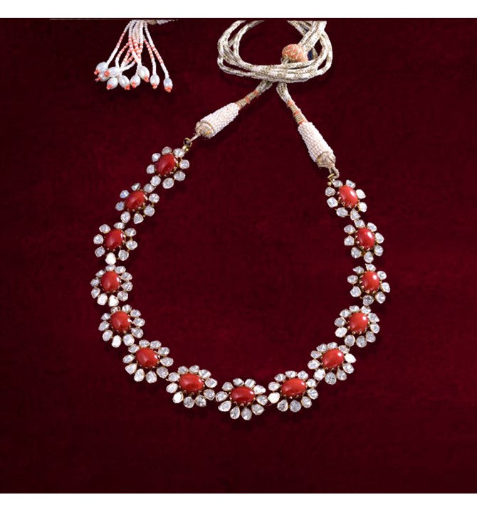 Flat Diamonds Corals Gold Necklace