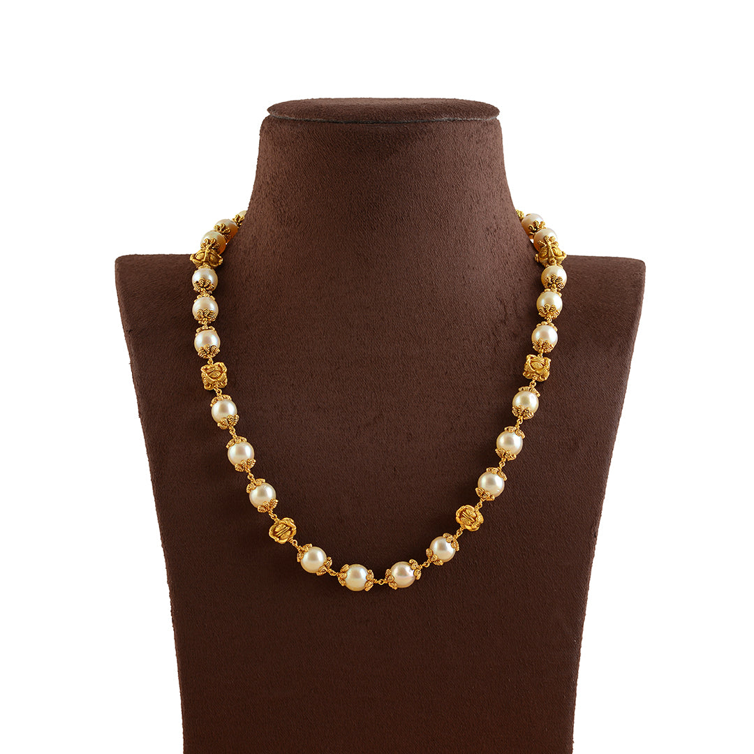 Beautiful South Sea Gold Pearl Necklace