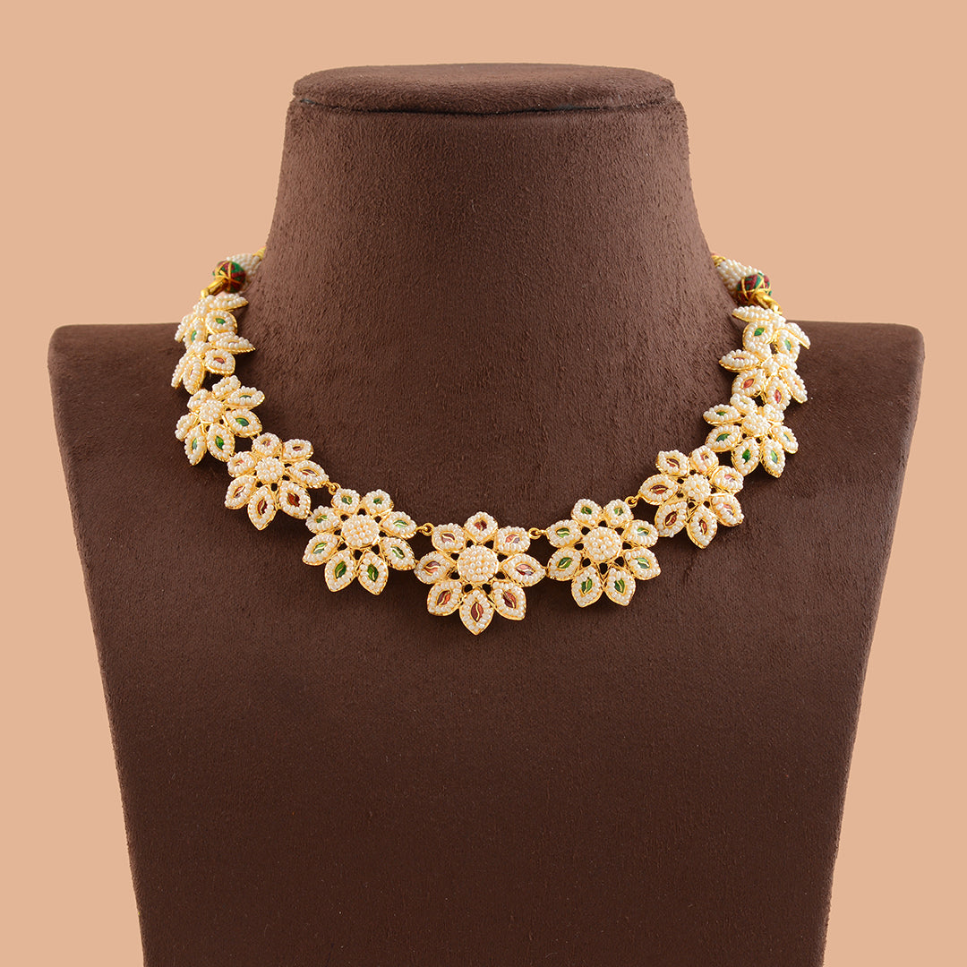 Exotic  Gold Kakamoti Necklace in Floral Motif