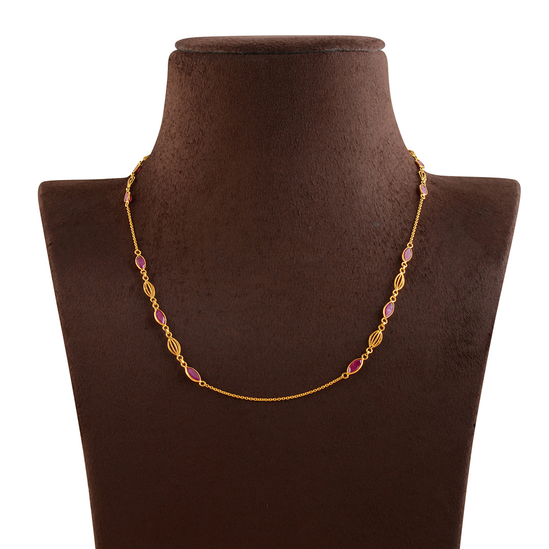 Simply Radiant: Gold Chain Necklace with Semi-Precious Stone