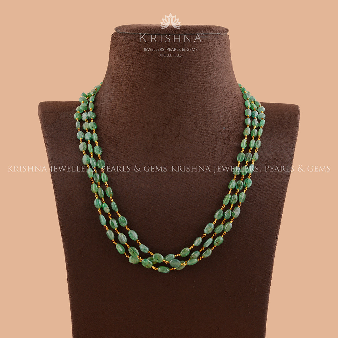Triple Line Emerald Beads Necklace in Gold