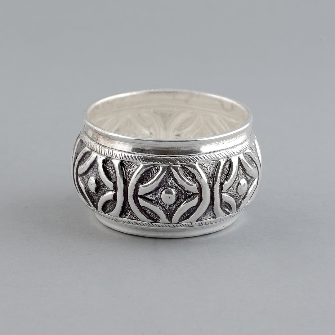 92.5 Pure Silver Pooja Thali Set - Krishna Jewellers Pearls and Gems