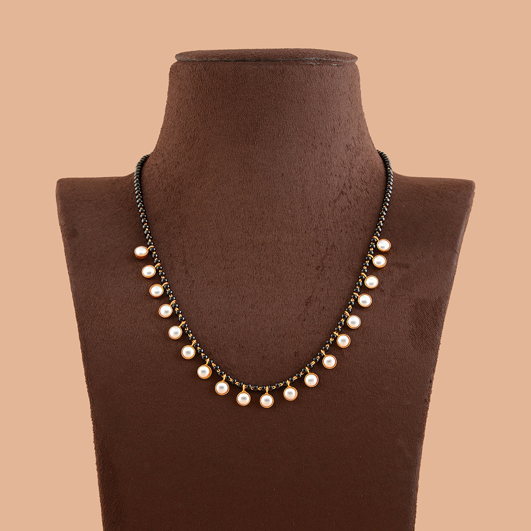 Single Line Gold Pearl Necklace Chain