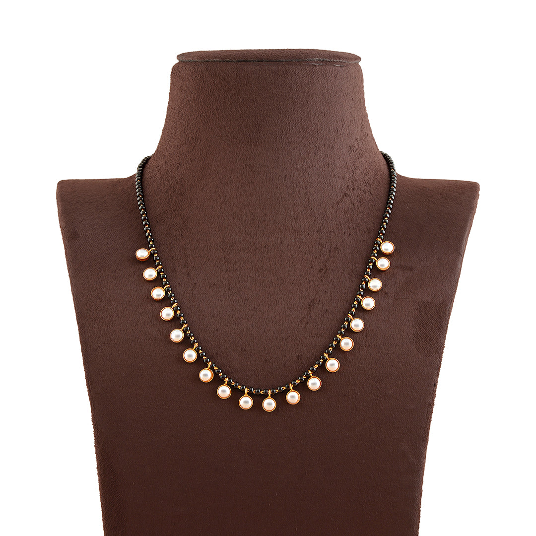 Single Line Gold Pearl Necklace Chain