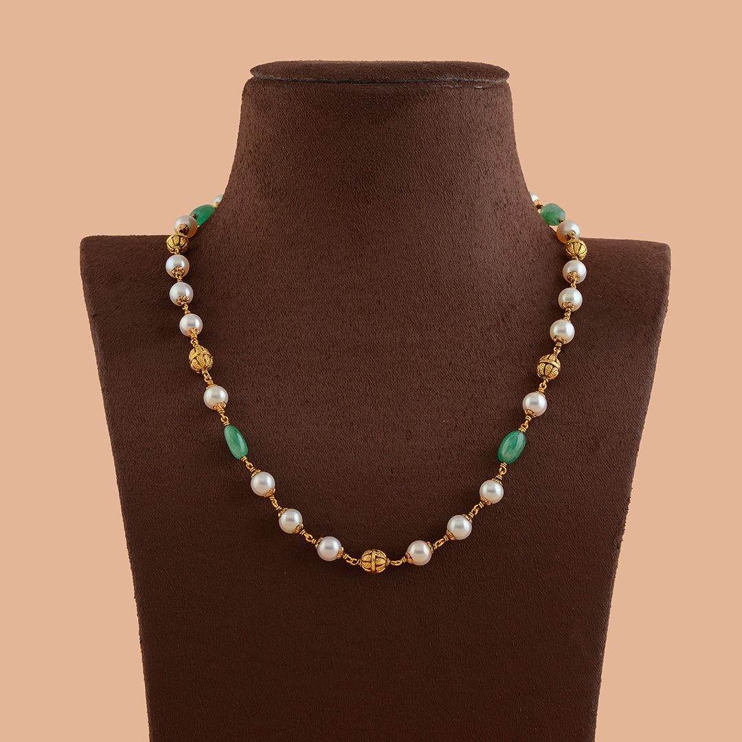 Daisy Emerald With Pearl Gold Chain | Jagdamba Pearls