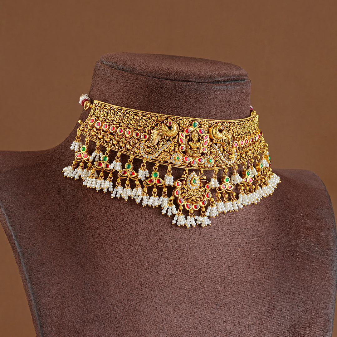 Gold kundan choker Clearance