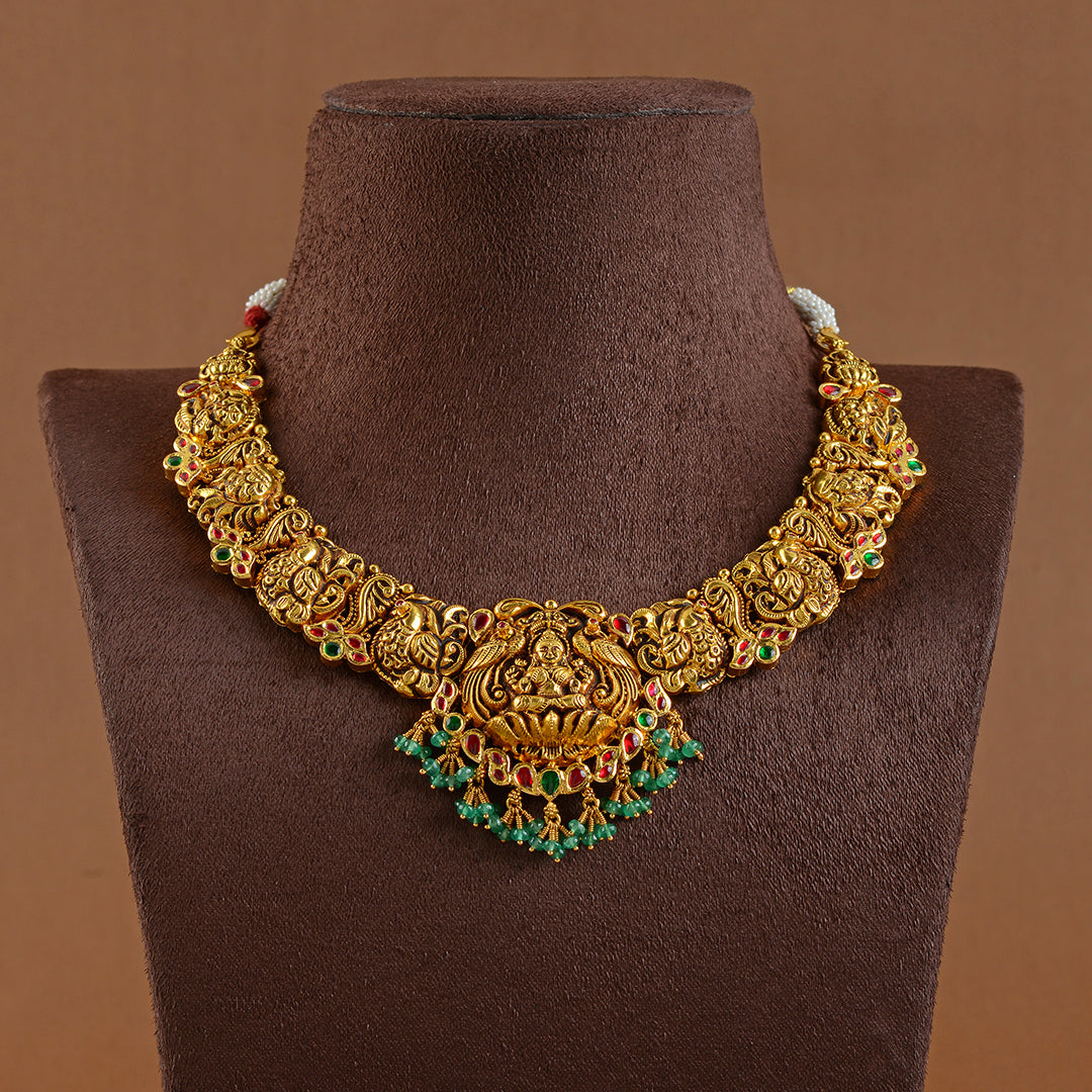 Gold Necklace With Emerald Beads