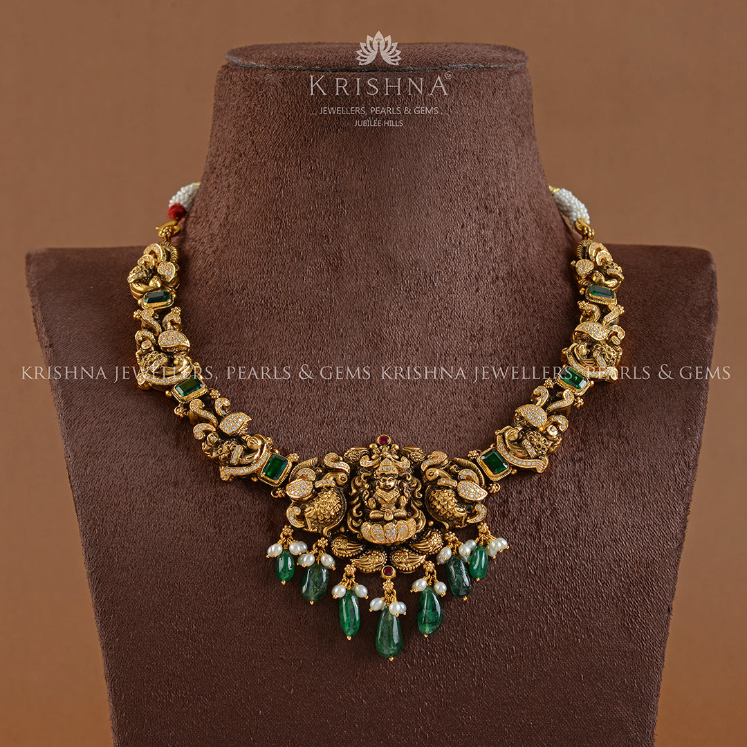 Gold Necklace With Nakshi Work