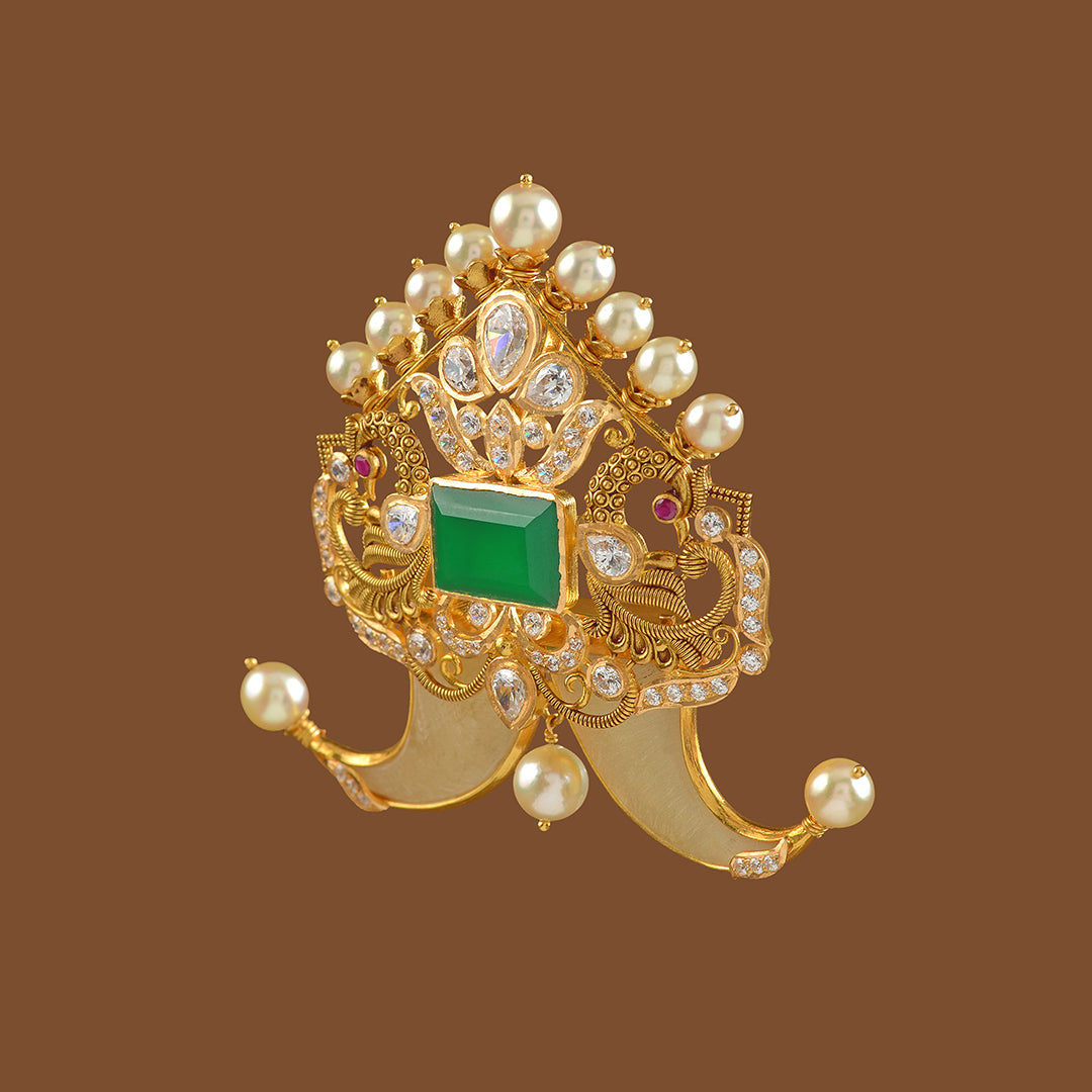 Traditional Puligoru Peacock Gold Pendant